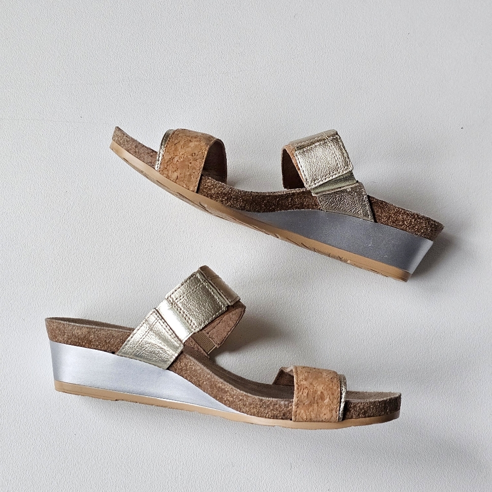 NAOT Royalty Cork Banded Wedge Slide Sandals Gold EU 39 US 8 Comfort
